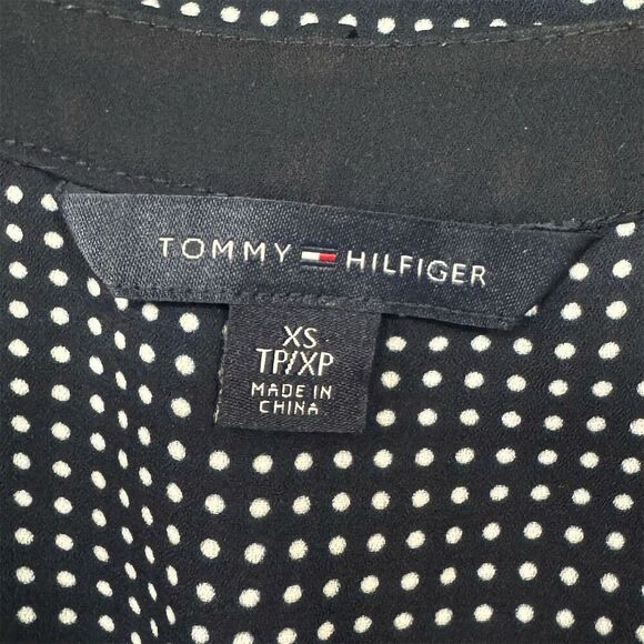 Tommy Hilfiger Women's XS Blue Polka Dot Sleeveless Tie-Neck Blouse - Picture 6 of 7